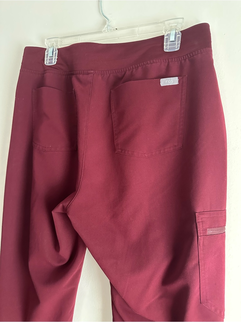 Figs • Zamora Jogger Scrub Pants in Burgundy - Picture 6 of 8